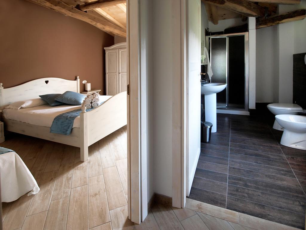 B&B Big Sur Gardone Riviera Ruang foto