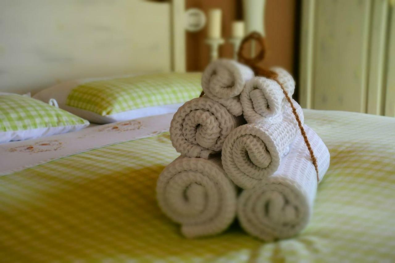 B&B Big Sur Gardone Riviera Bagian luar foto